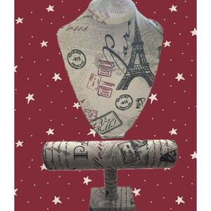 Duopro Limited 2 PC Set Paris Graphic Jewelry Necklace & Bracelet Display Stands